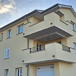 Apartmani Marin1