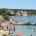 Apartment In Silo/Insel Krk 13419