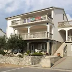 Apartments In Novi Vinodolski 15349