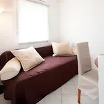 Seawaves Apartment