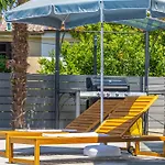 Villa Nina Malinska 150M From The Beach, Swimming Pool