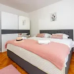 Apartment Pavla