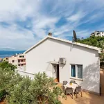 Apartments In Vrbnik/Insel Krk 13606
