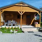 Vila Carmen Holiday Mountain House With Jacuzzi And Sauna