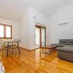 Apartments Francoise