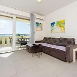 Apartments Petak Novi