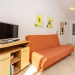 Apartments Petak