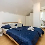 Apartments Marmar