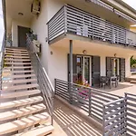 Apartments Pivas