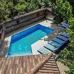 Villa Amalia Apartments