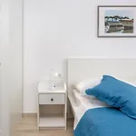 Holiday House Bibi