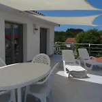 Apartments Monja & Dadi, Malinska, Vantacici