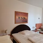 Blue Seagull - Seafront Holiday Home