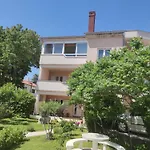 Apartments Dijana