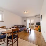 Apartmani Devcic