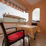 Apartments With A Parking Space Palit, Rab - 4970