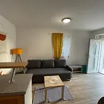 Apartmani Danica