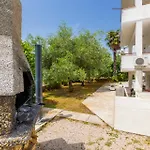 Olive Garden Apartments Krk