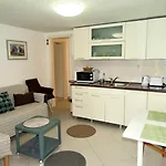 Apartments Ivo