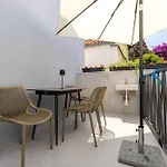 Apartments Maginja