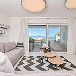Modern Adora Apartment