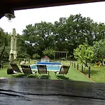 Villa Lipa With Pool