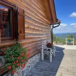 Rustic Villa Roza With Outdoor Pool In Kupjak