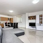 Apartment In Vrbnik - Insel Krk 47194