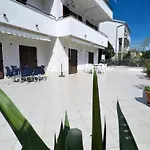 Appartement Mit Terrasse