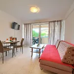 Appartement Mit Terrasse