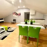 Apartments Suzi Crikvenica