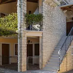 Apartment Green Galery