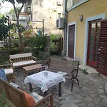 Zelena Oaza U Centru Grada