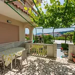 Apartments With A Parking Space Lopar, Rab - 18388