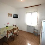 Ferienwohnung Fuer 4 Personen Ca 46 Qm In Njivice, Kvarner Bucht Krk