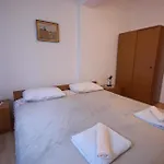 Ferienwohnung Fuer 5 Personen Ca 50 Qm In Njivice, Kvarner Bucht Krk