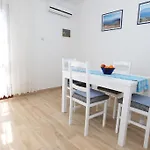 Apartment Lucky