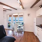 Ferienwohnung Fuer 2 Personen Ca 45 Qm In Dramalj, Kvarner Bucht Crikvenica Und Umgebung