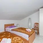Stunning Apartment In Banjol With House Sea View
