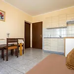 Ferienwohnung Fuer 3 Personen Ca 35 Qm In Njivice, Kvarner Bucht Krk