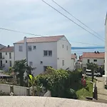 Apartments With A Parking Space Crikvenica - 22514