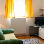 Ferienwohnung Fuer 2 Personen Ca 36 Qm In Njivice, Kvarner Bucht Krk