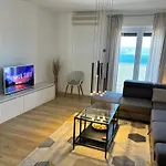 Apartments Del Mare