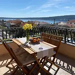 Apartment M&A With Sea View