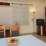 Ferienwohnung Fuer 3 Personen Ca 40 Qm In Silo, Kvarner Bucht Krk - B61496