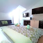 Guesthouse Cecilia 2