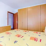 Beautiful Apartment In Novi Vinodolski