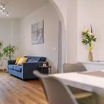 Apartment House Lijan