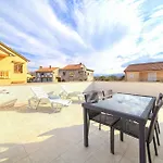 Apartments Braut Krk