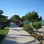 Apartment Lona